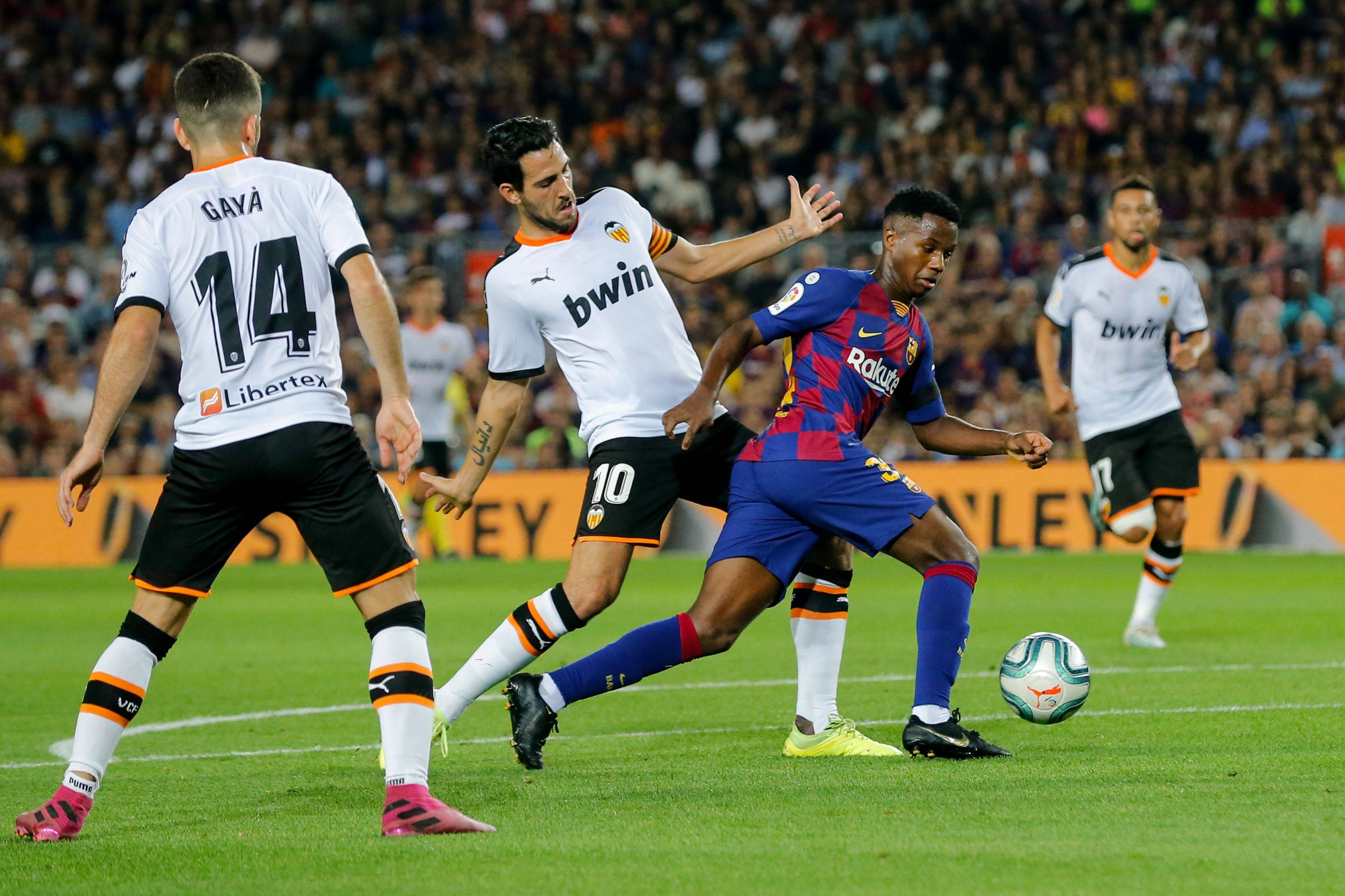 破和果断的 破和果断的